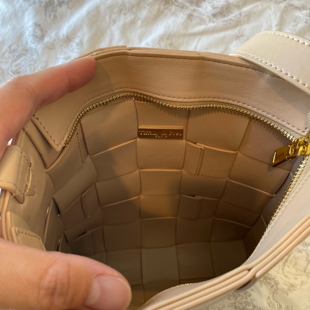 Tiffany & Fred Paris Nude woven leather crossbody bag - Picture 3 of 8